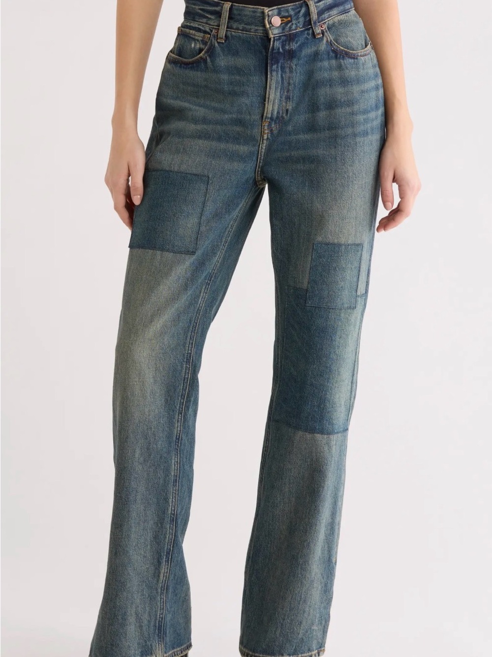 Good American The Khloé High Waist Patch Denim Straight Leg Jean. Size 8, NWT
